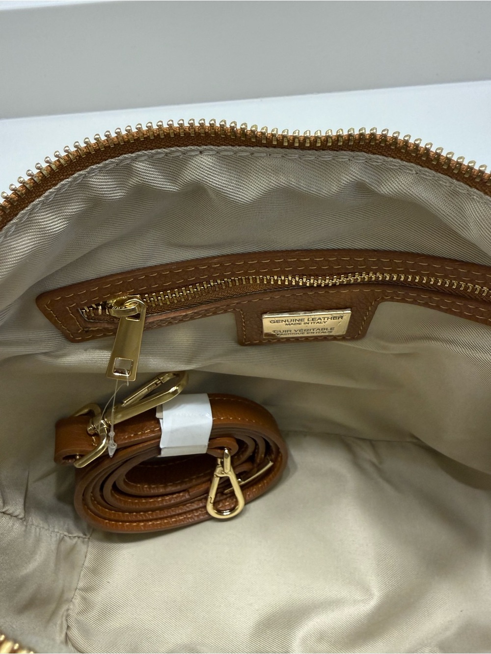 Made in Italy CROSSBODY WOVEN HANDBAG with LEATHER trim NWT - Picture 7 of 16